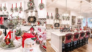 Christmas Home Tour : Let's Visit This Stunning Cozy Farmhouse Home for Christmas!