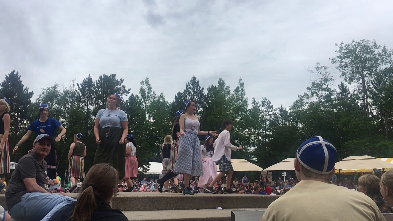 International Day 2019  - Salolampi Dance