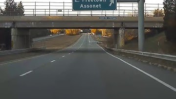 Tesla Navigating to Autopilot 2018 11 10 ( taking a exit ramp) Video from Tesla Dash cam