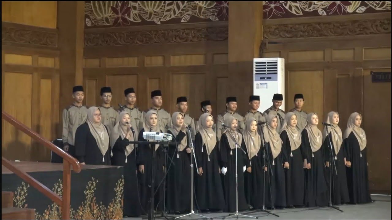 Qusad Einy x Habbitak x Ala Bali Tim Paduan Suara STIT Al Muslihuun Blitar