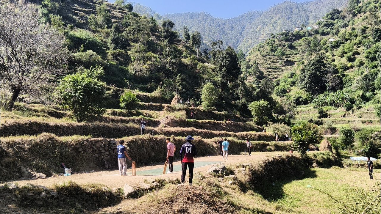 अल्मोड़ा में इस तरह से टूर्नामेंट दो टूर्नामेंट खेल लिए एक सेमीफाइनल  नैल गांव में ओर दूसरा गिनाचोरी