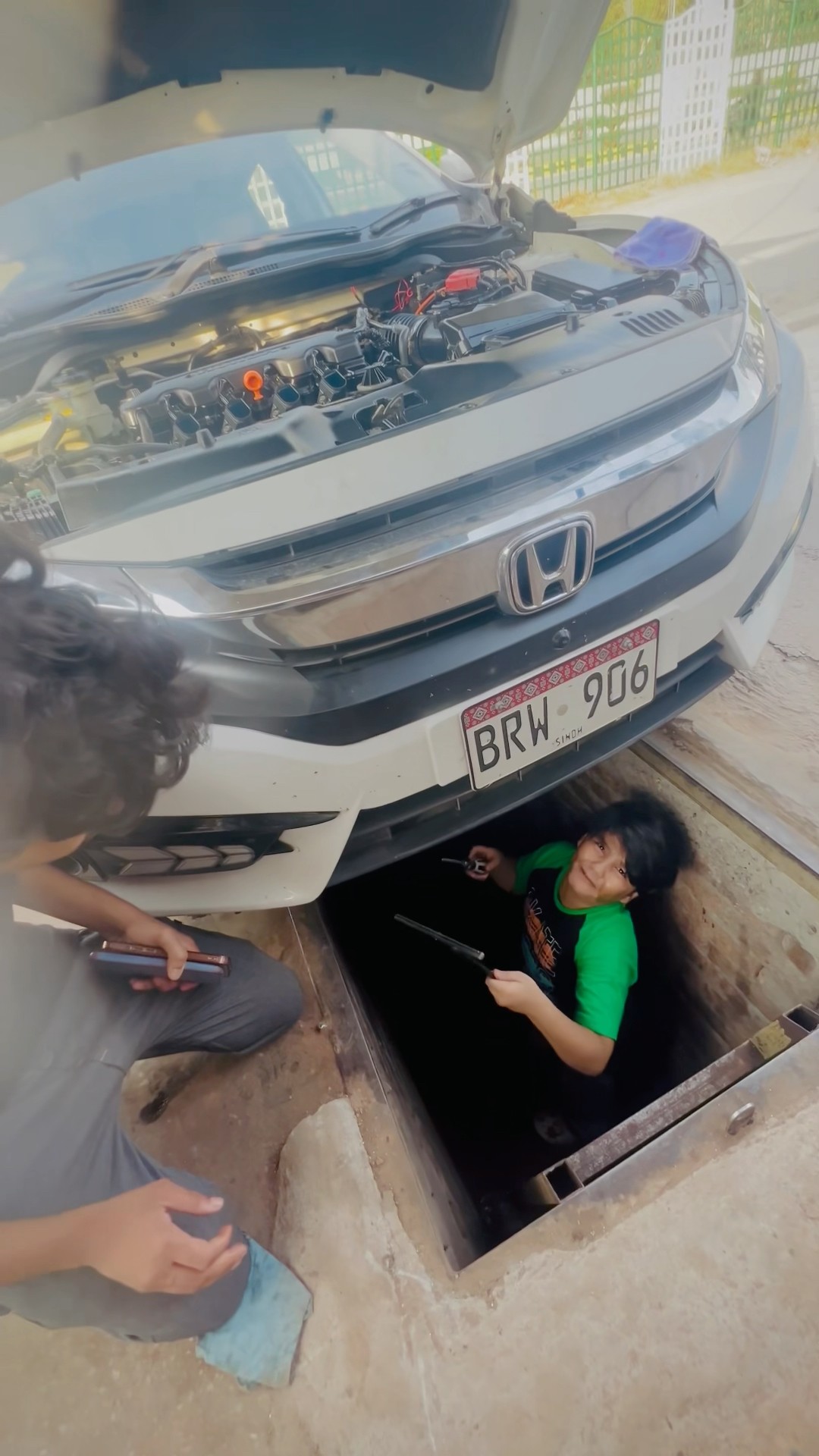 Ali ko car machine bna deya ? || #trending #viralvideo #trending