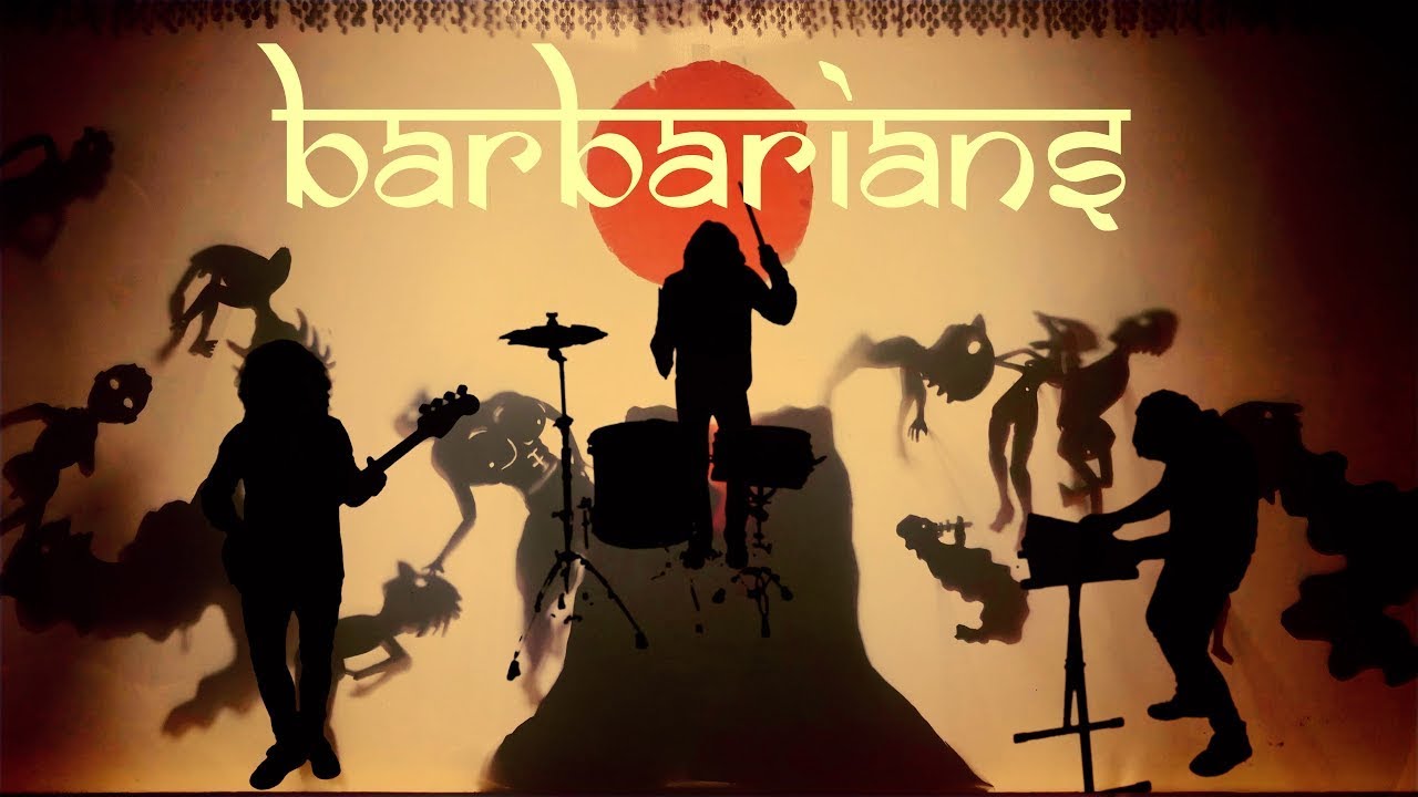 在 YouTube 上观看 Young Knives - Barbarians (Official 4k Music Video) 在 YouTube 上观看 Young Knives - Barbarians (Official 4k Music Video)
