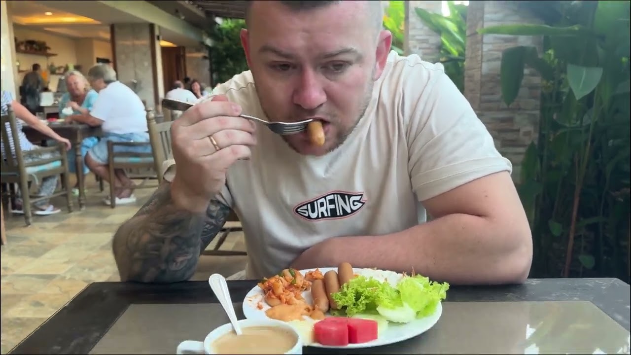 Смешной провал экскурсии в Паттайе-реакция туристов.