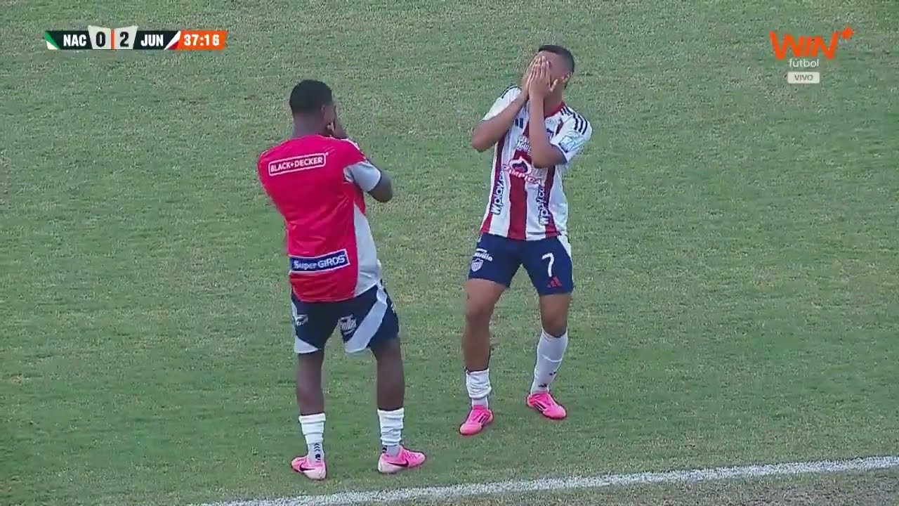¡LLEGÓ EL SEGUNDO GOL DE JUNIOR! Jordan Barrera pone el 2-0 a favor del 'Tiburón'. 