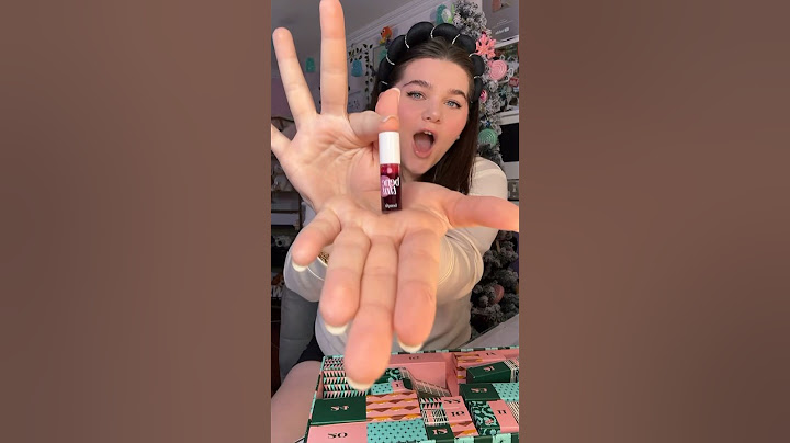 Advent Calendar full of MINI MAKEUP😭