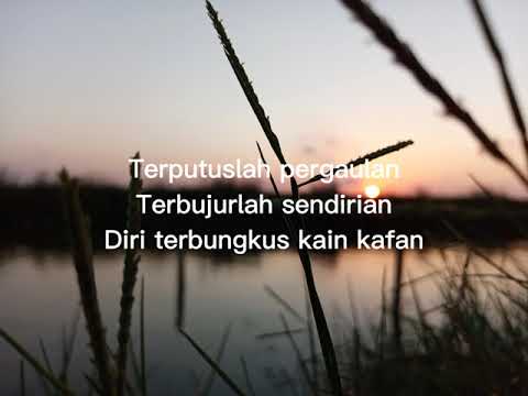 lirik lagu sebujur bangkai (tiya)