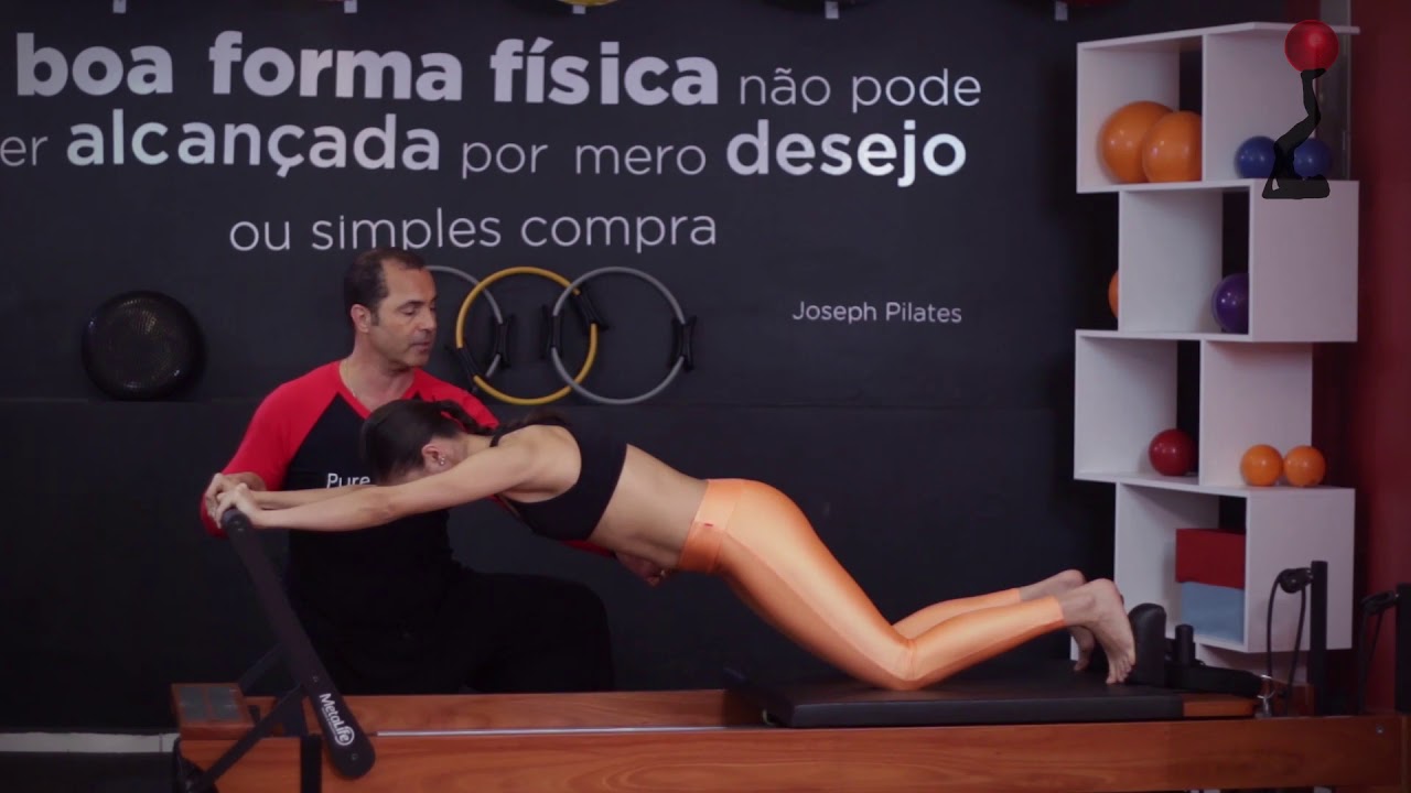 Combinado no reformer: abdômen, quadril e braços