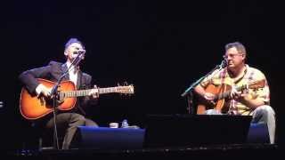 Lyle Lovett and Vince Gill sing Give Back My Heart in Glendale, PA chords