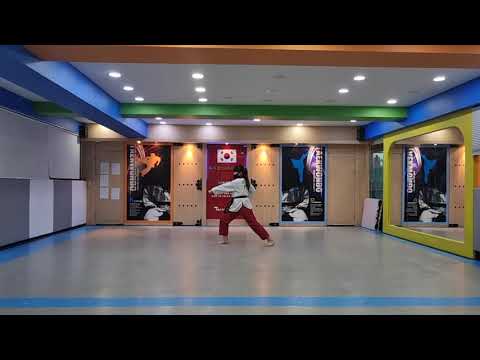 2021 백석대학교총장배온라인국제태권도대회 선수권리그 공인품새 개인전 초5 정민서