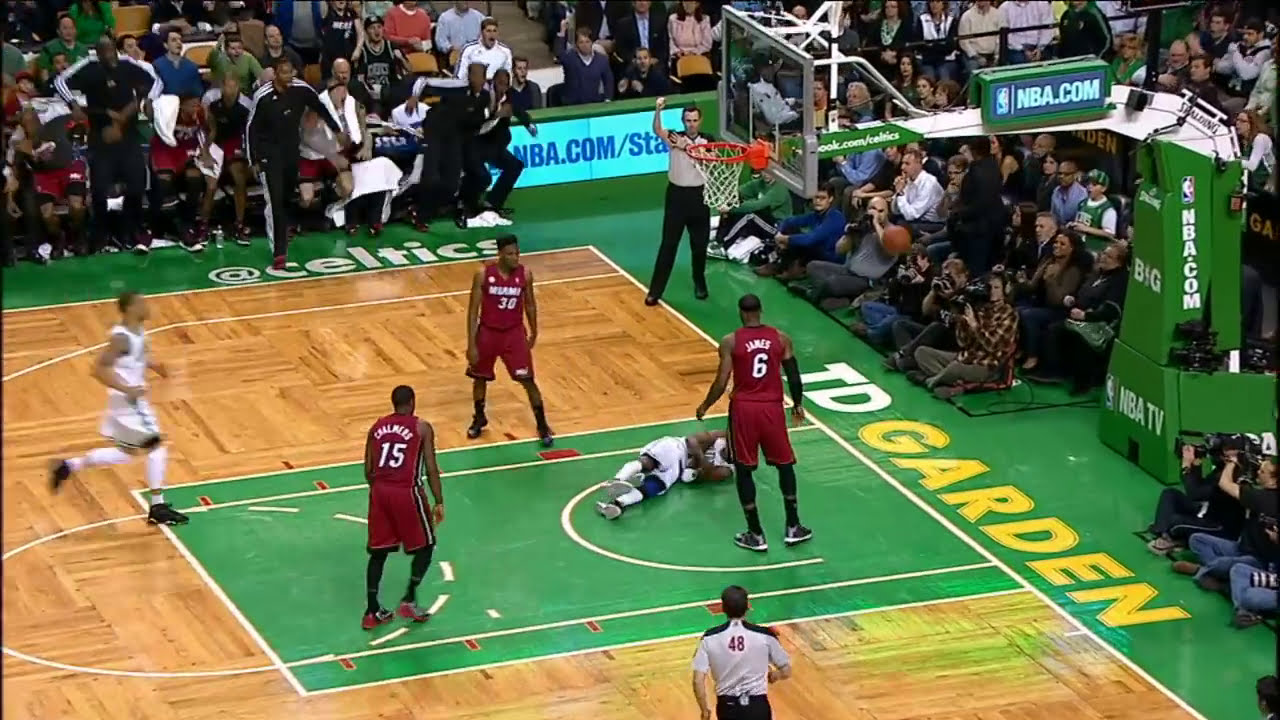 LeBron James Dunk On Jason Terry - Heat @ Celtics 3/18/2013 