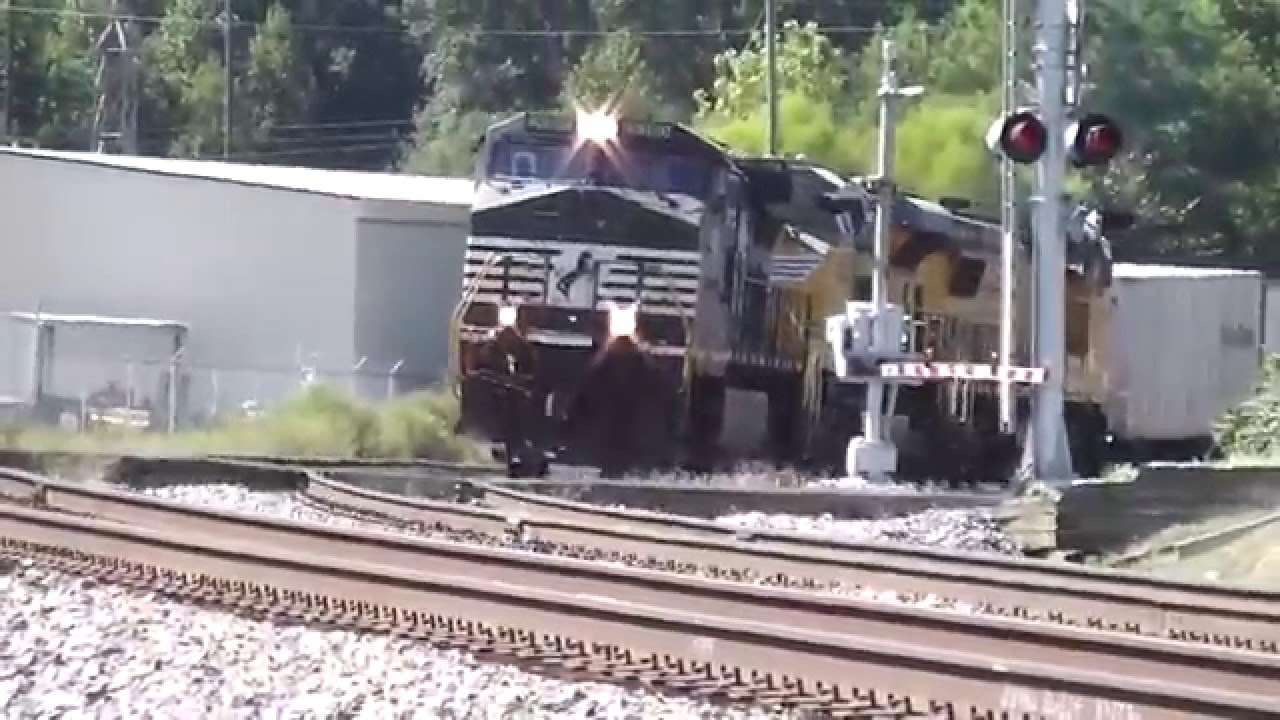NORFOLK SOUTHERN TRAINS IN ATLANTA AND AUSTELL,GA. 9-24-2014 - YouTube