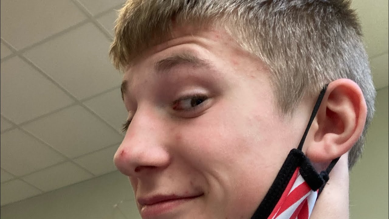 Get Pooped On😆😆😆😆