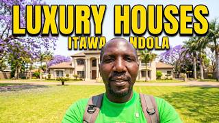 People living luxury in old houses in Ndola Zambia // Itawa neighborhood