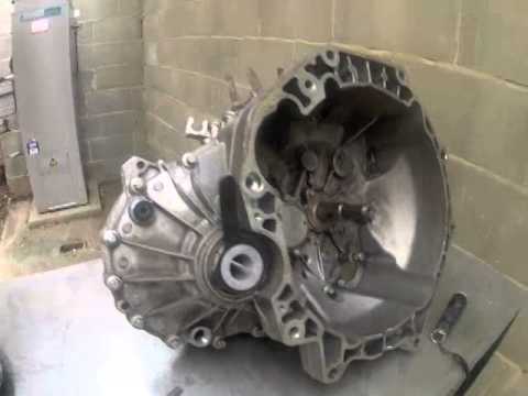 2005-r50-mini-cooper-5-speed-getrag-gearbox-opening-up-part-1-of-2