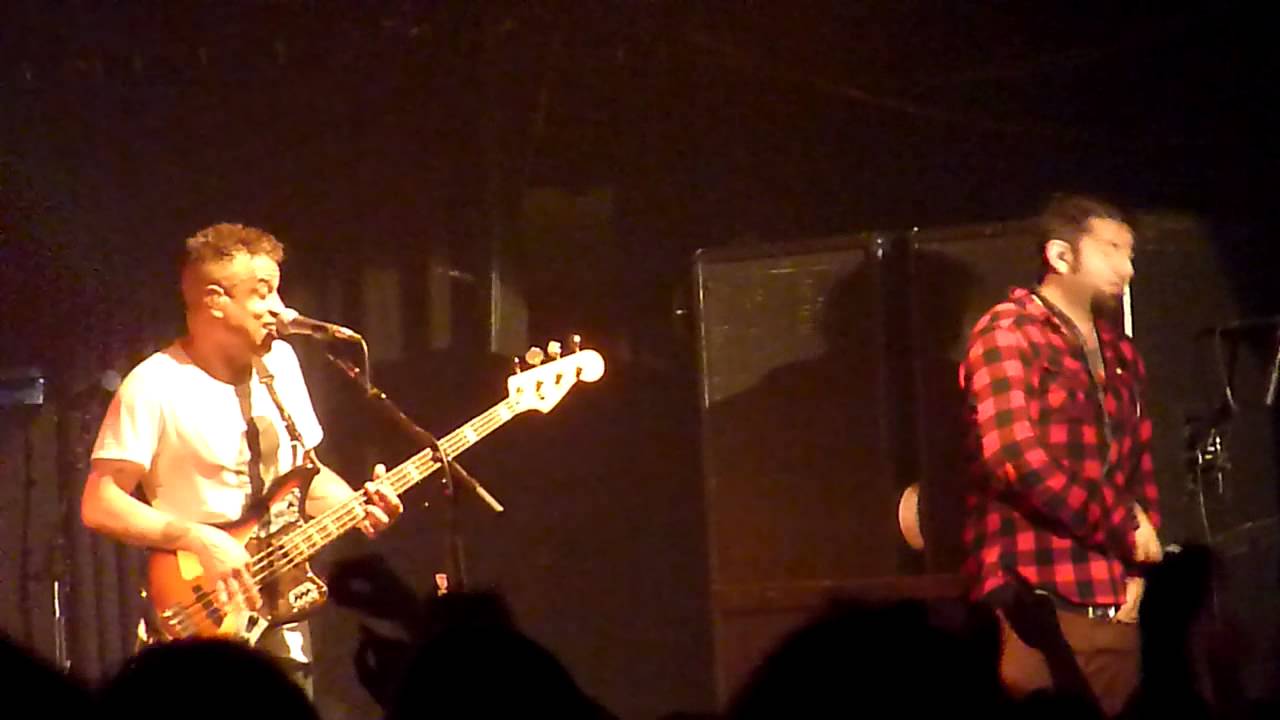 Deftones: Dai the Flu and Headup - Manchester Academy, 18/02/13