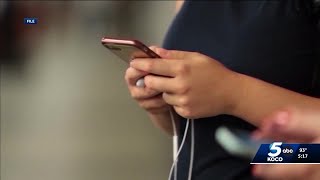 Oklahoma schools face challenges as cellphone ban in effect for new school year
