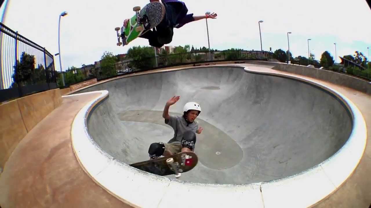 DC SHOES: KIDS SUMMER '13 COLLECTION