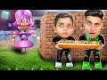 تحدي الهروب من المعلمة انيترون بالمدرسة!!😱 /والفوز بساندويش هودوك/ ROBLOX