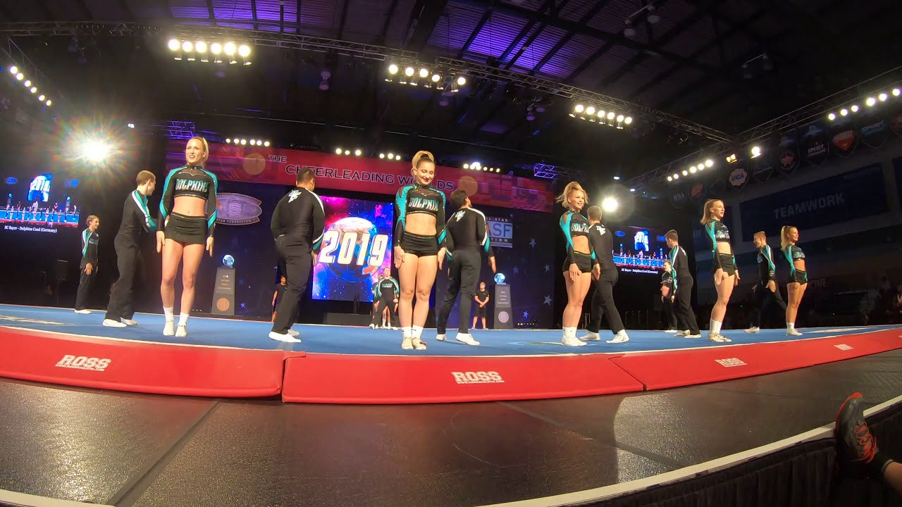 Dolphins Coed - International Open Large Coed 6 - Worlds 2019 - Semi Finals