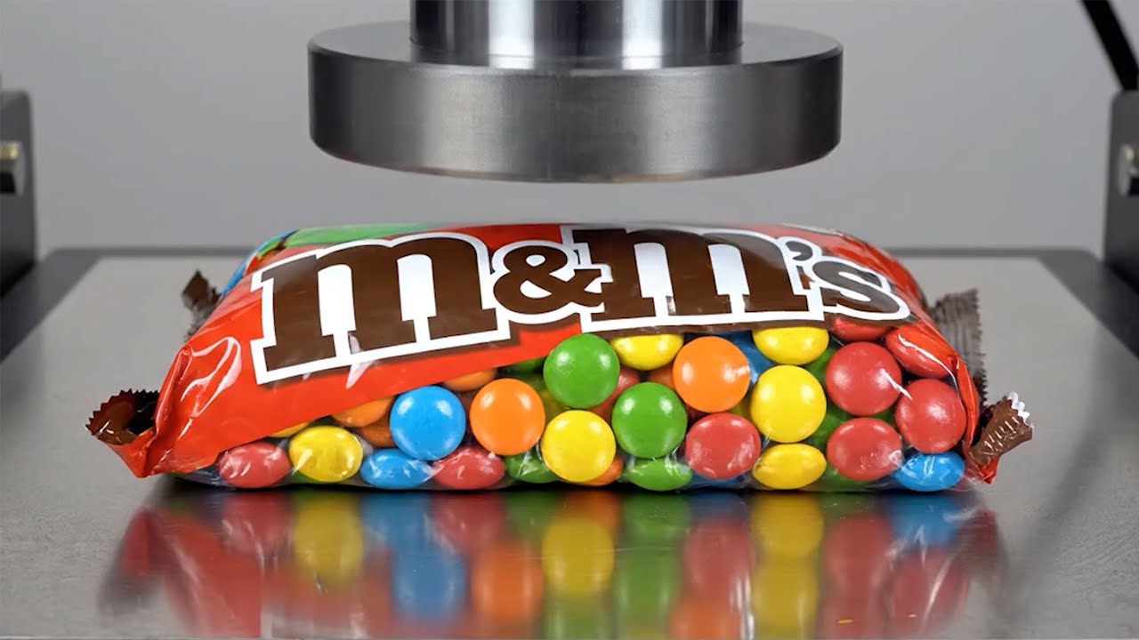 Hydraulic Press vs Nachos + Cheese Sauce (Big Mess) | ASMR Crunch