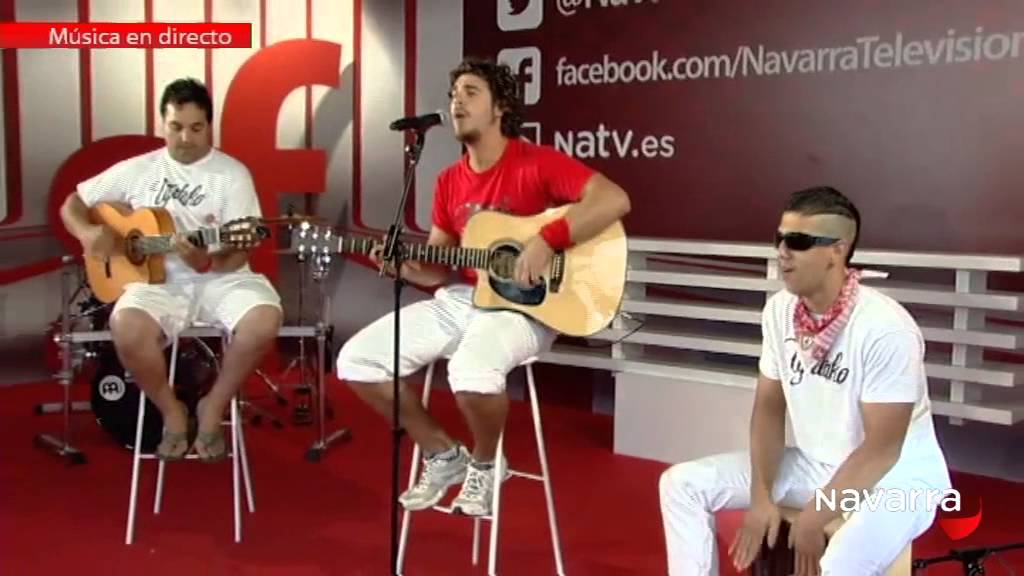 Actuación Tipi Tako Viva San Fermín 7 julio 2015