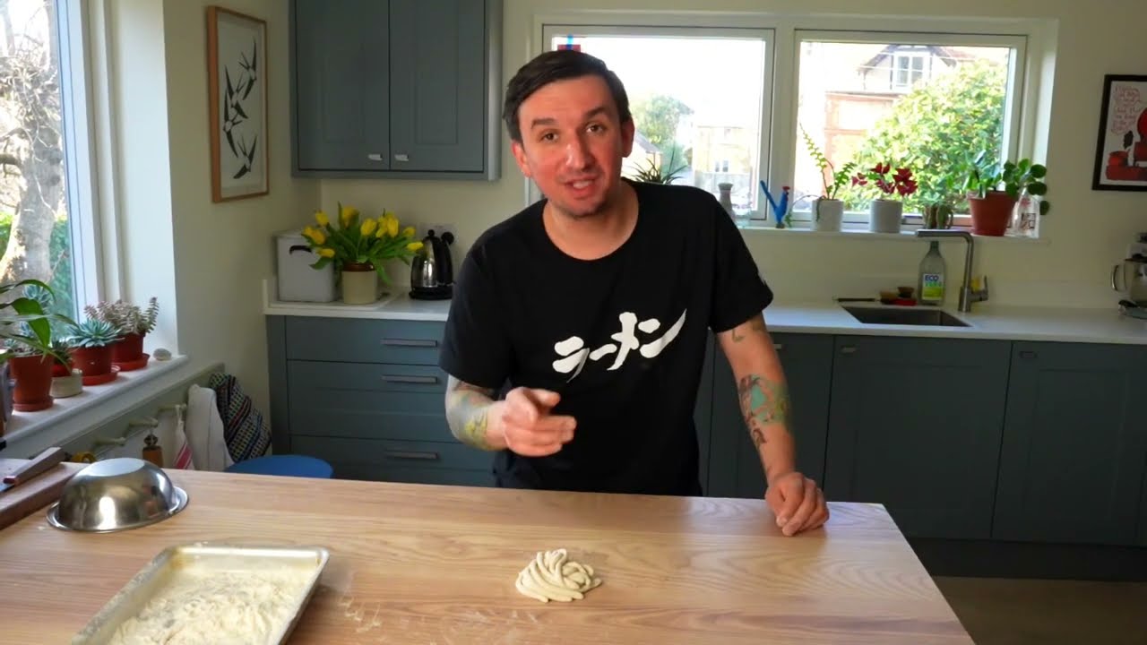 EASY PICI  Pasta - Tuscan pasta shape, vegan - RECIPE  with Mateo Zielonka 