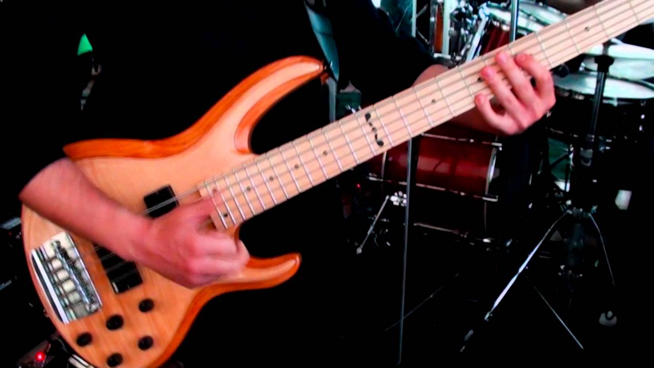 Бас гитара Вадима Гавриленко Кишине 2016г.