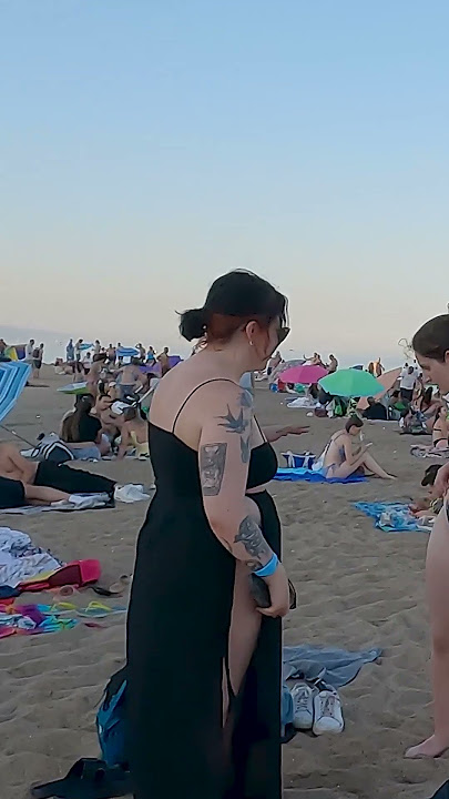 Wowow BEACH Spain Barcelona