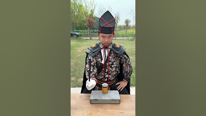 女徒弟练成了！徒手捏碎啤酒瓶Crush a beer bottle with bare hands#Kungfu #Wingchun #Funny #Stunt #shorts