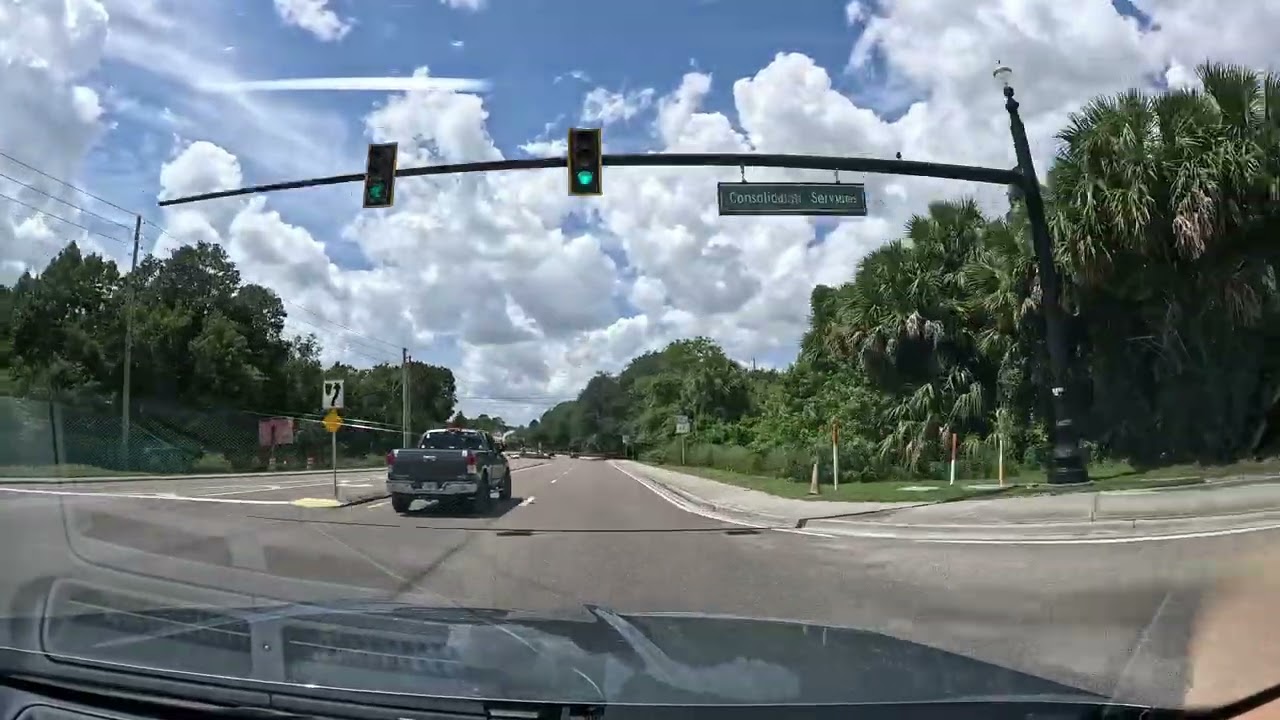 Driving from Winter Springs to Longwood, Florida. Beautiful winter day!