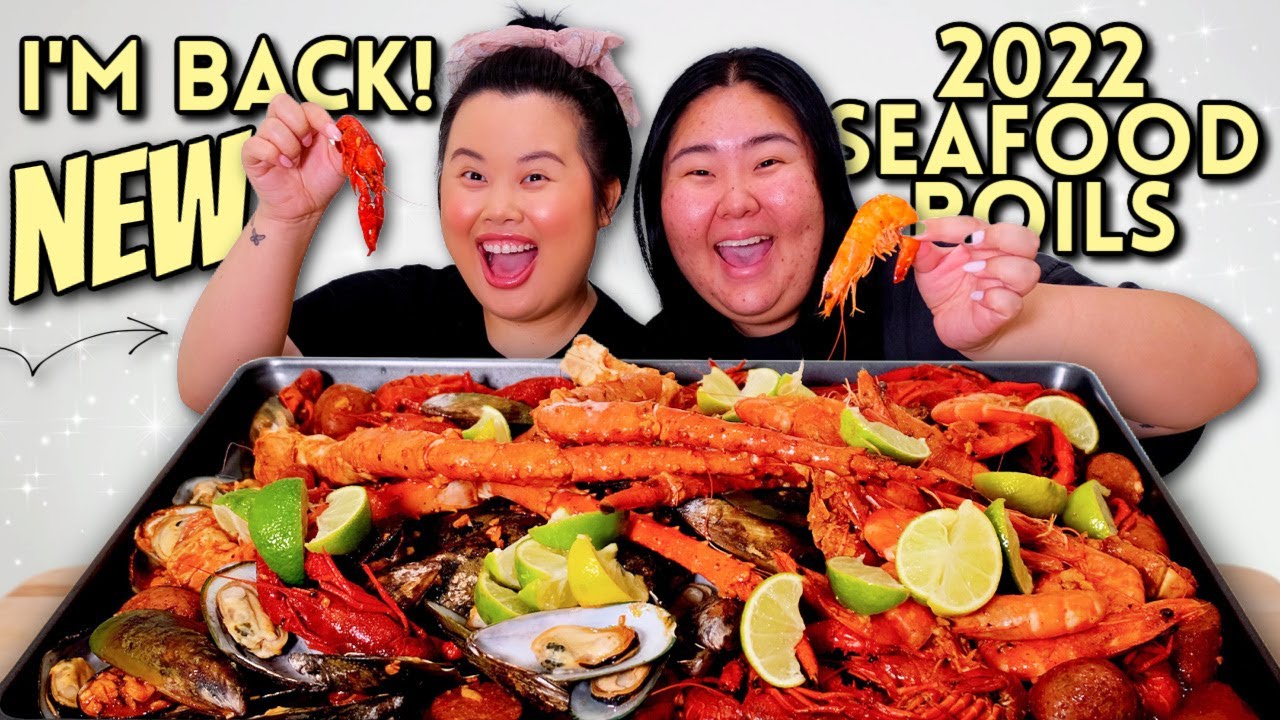 KING CRAB LEGS SEAFOOD BOIL + GIANT SHRIMP + MUSSELS + CRAWFISH MUKBANG 먹방 EATING SHOW!