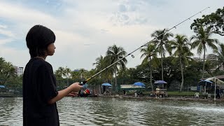 Fishing at the Pasir Ris Singapore 2026 Summer Vacay