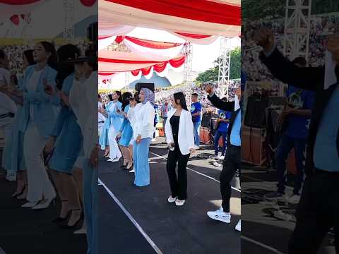 SANTRI PEKOK - DIFARINA INDRA FT. FENDIK OM ADELLA (LIVE BOJONEGORO)