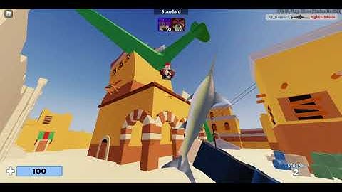 Knife Only 1v1ing A Random Person (ROBLOX ARSENAL)