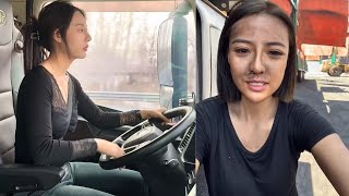 Beautiful Female Truck Driver Yang Xiaoying Working Hard for a Living