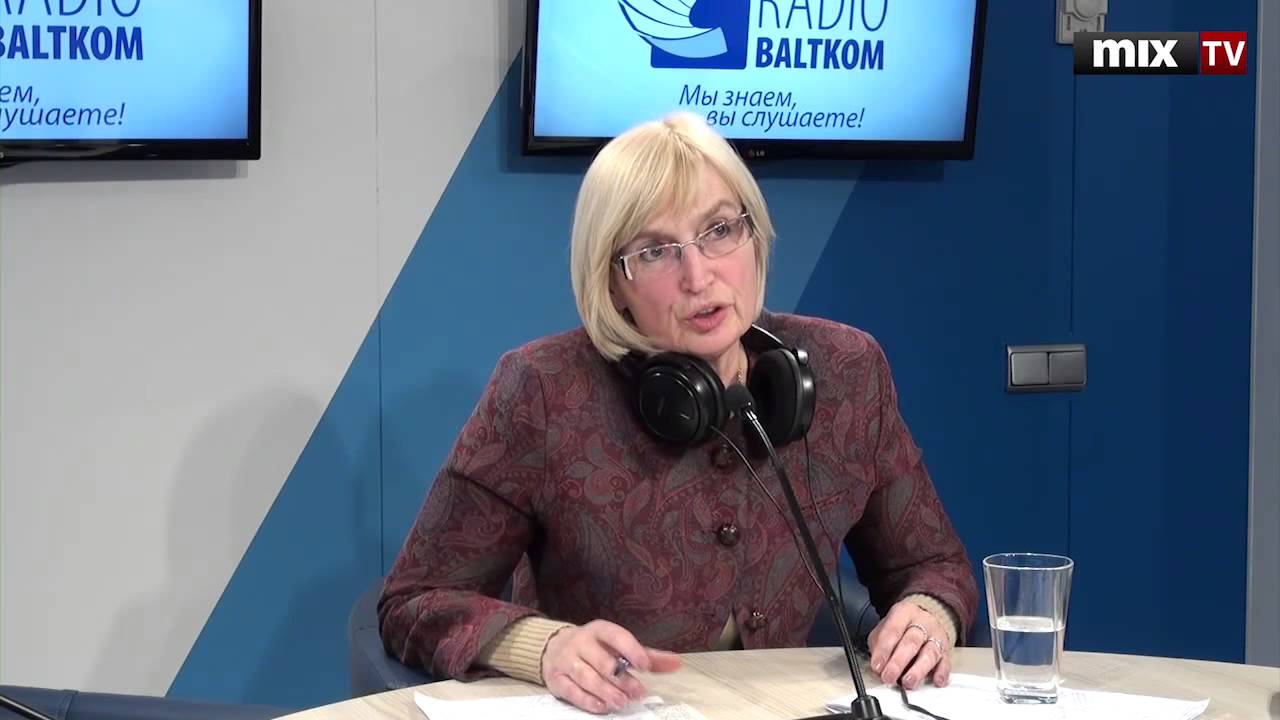 Экс-министр здравоохранения Латвии Ингрида Цирцене в программе "Разворот". MIX TV