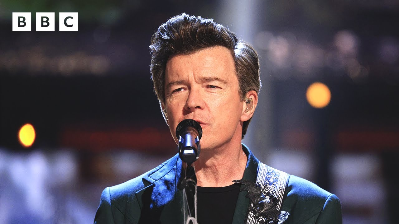 Rick Astley performs his new song 'Forever and More' | Strictly Come ...