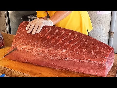 世界上最貴的魚 ! 台灣最精湛的刀工 - 東港海明星Luxurious sashimi !