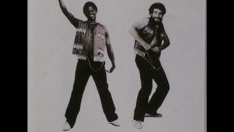 Johnny Clegg & Juluka - Umfazi Omdala (studio version)