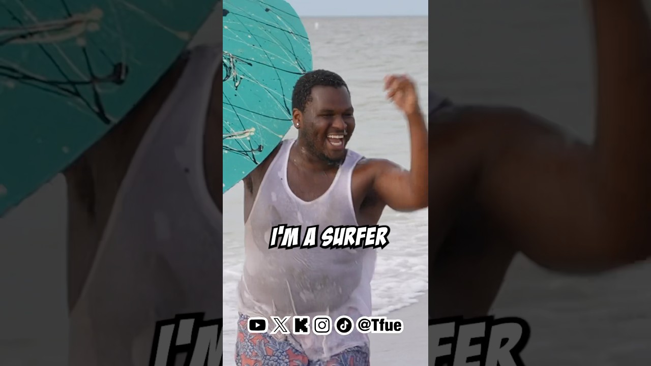 Fan meets Tfue and runs away screaming 