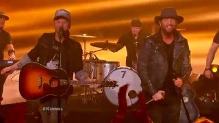 LOCASH Performs 'I Love This Life' chords