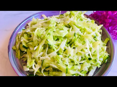 Салат из молодой капусты