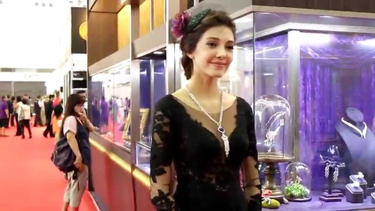 2015 05 01 2015高雄國際珠寶展駿邑國際珠寶模特兒珠寶秀 Youtube
