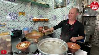 Tunisian winter food : LABLABI - الاكلة الشتوية التونسية بامتياز عند فتحي ولد حميدة سوق الخربة