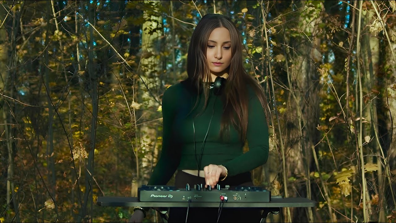 Katie Veg - Live @ The Woods [Melodic Techno | Progressive House Mix] 2025