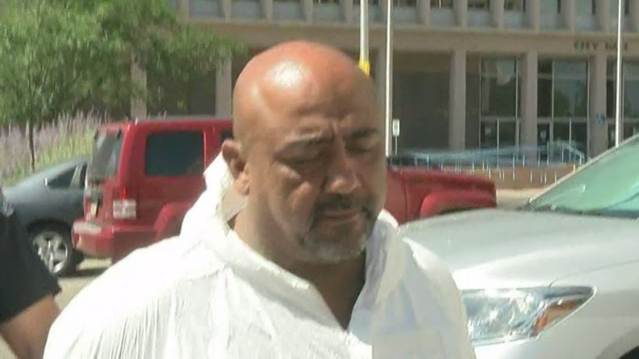 Judge throws out the confession of deadly stabbing suspect YouTube