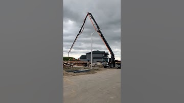 pouring concrete #shorts #construction #viralvideo #shortvideo #youtubeshorts #youtube #ytshorts