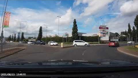 Slow Pull Out At Ikea, Nottingham Roundabout - DK19 BZS. UK Bad Drivers, Road Rage, observations.