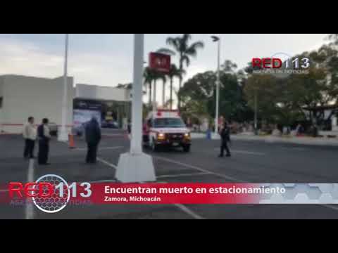 VIDEO Encuentran muerto en estacionamiento de supermercado